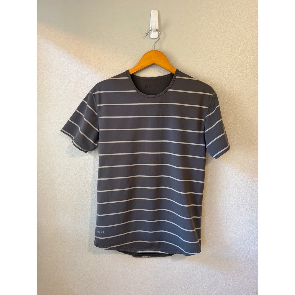 BYLT Drop-Cut T-Shirt Mens Medium Grey White Striped Short Sleeve Curved Hem